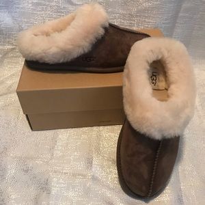 Ugg W Moranene tan new with box sz 6